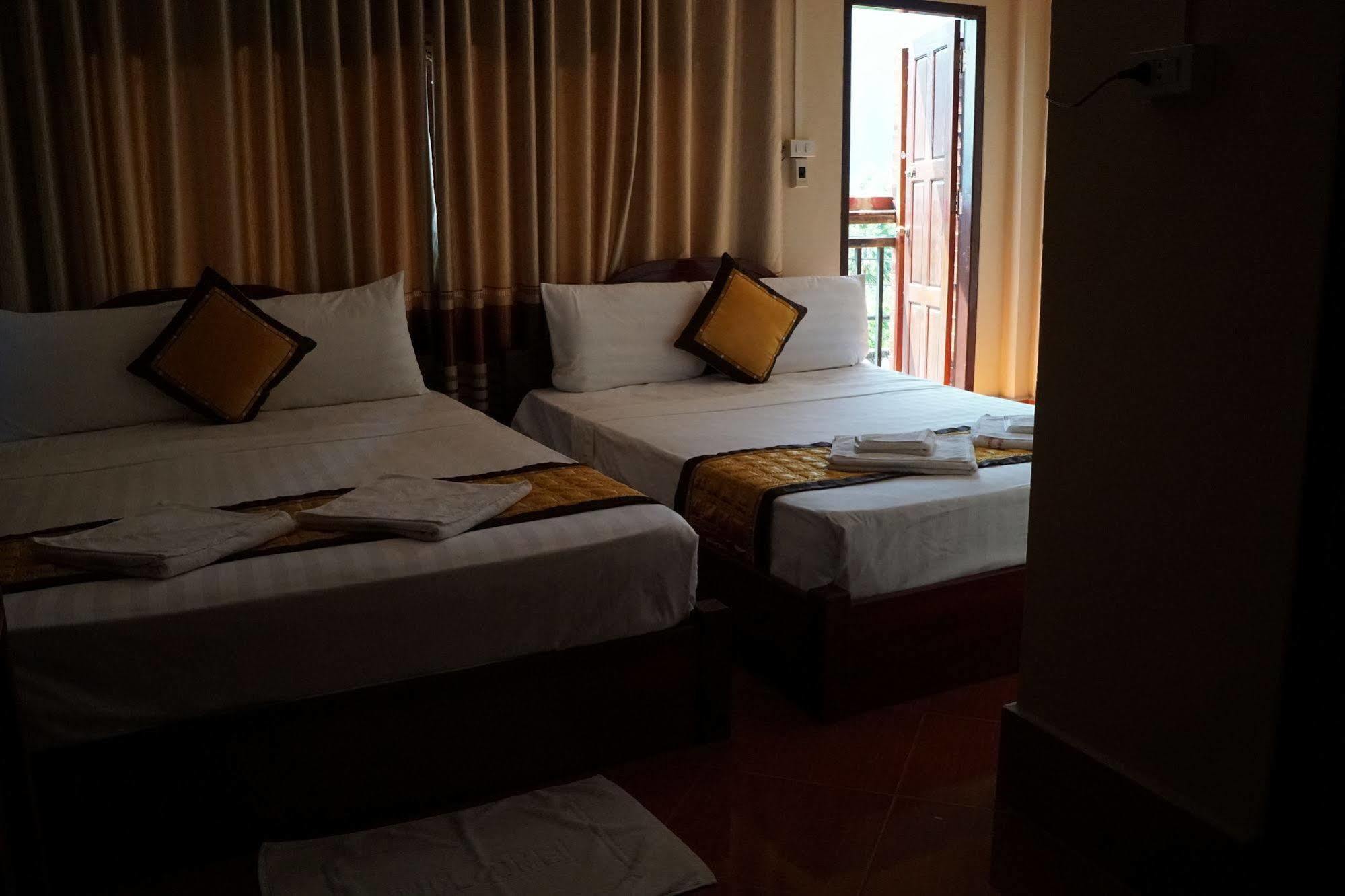 Mountainview Riverside Boutique Hotel Ванг-Виенг Экстерьер фото