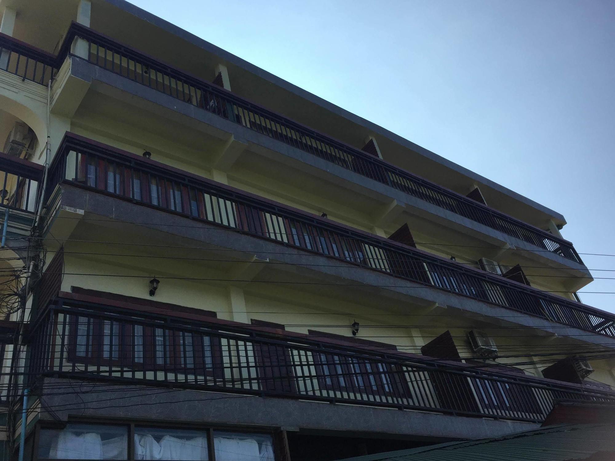 Mountainview Riverside Boutique Hotel Ванг-Виенг Экстерьер фото